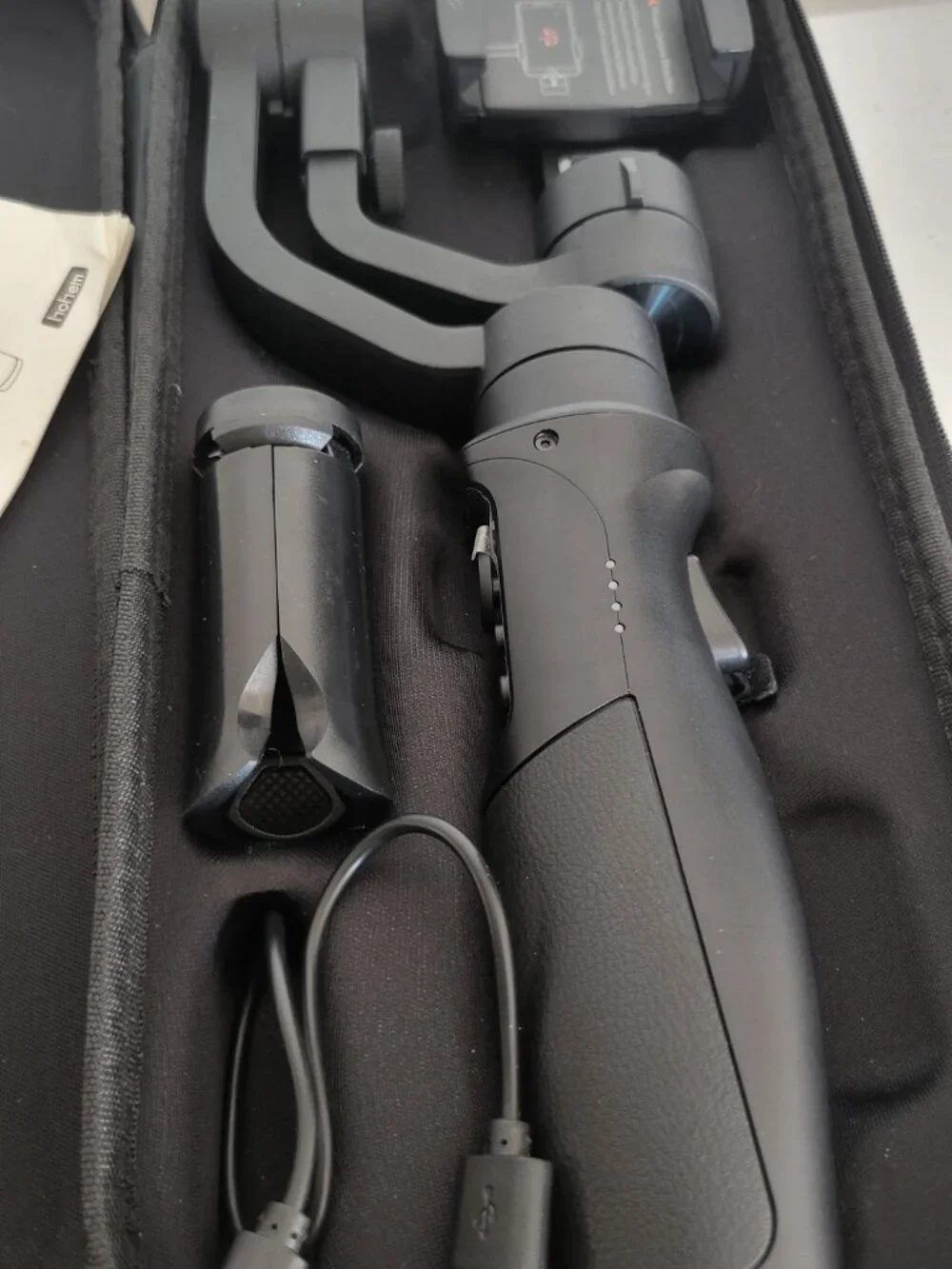 Hohem iSteady 3-Axis Gimbal Stabilizer For Vlogging